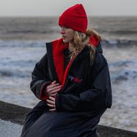dryrobe Advance Long Sleeve Changing Robe - Black / Red Extra Image 7 Preview